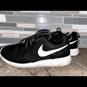 Nike Roshe One